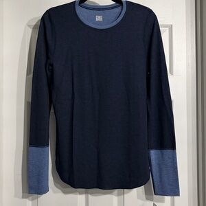 THREE DOTS Long Sleeve Top w/ Color Block Sleeves Navy Size Lg NWT